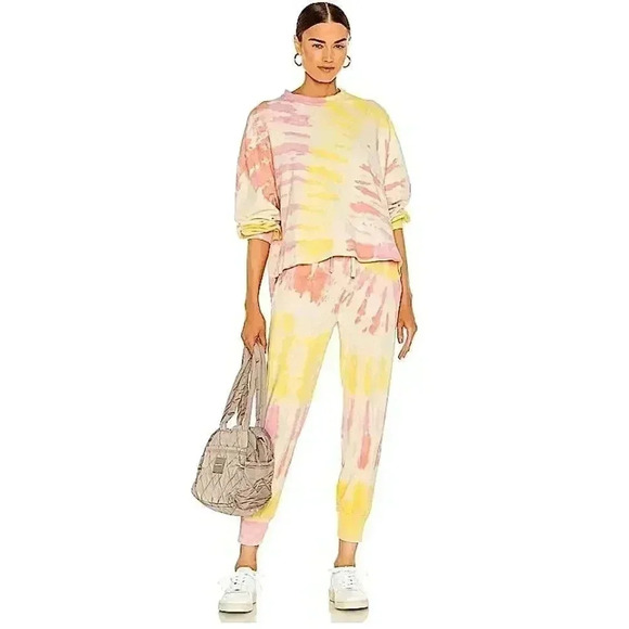 REVOLVE Electric & Rose Tie Dye Sweatpants Joggers Pink - Picture 1 of 15